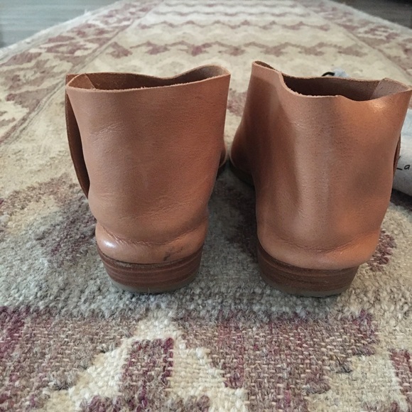 Sevilla Smith Terilyn Boot - Picture 4 of 10